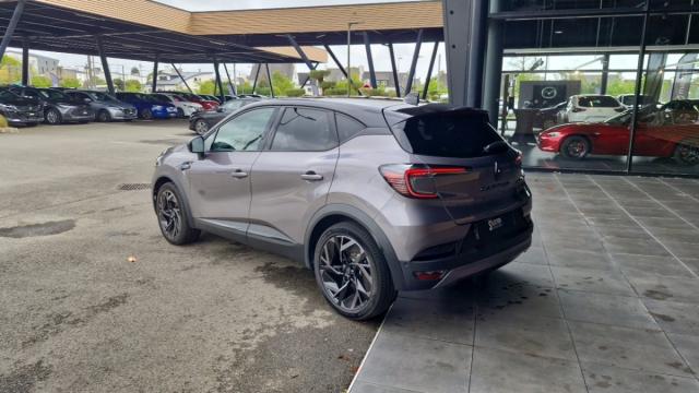 Renault Captur image 1