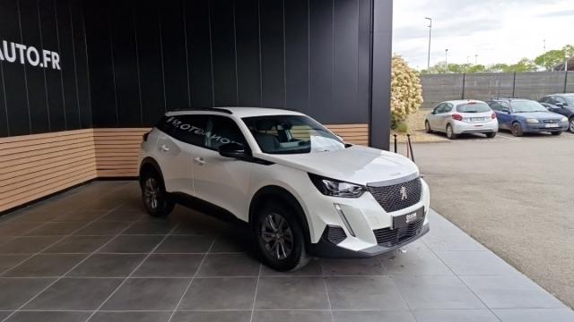 Peugeot 2008 image 2