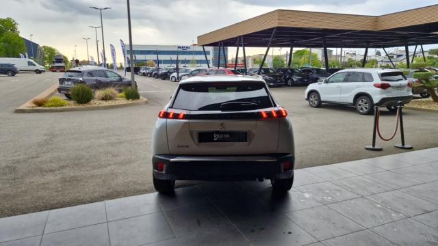 Peugeot 2008 image 7