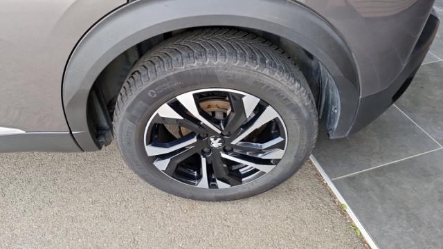 Peugeot 2008 image 1