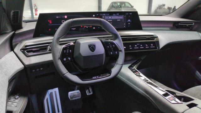 Peugeot 3008 image 1