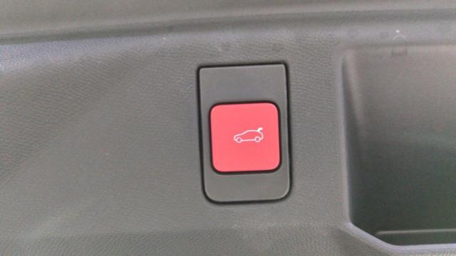 Peugeot 5008 image 3