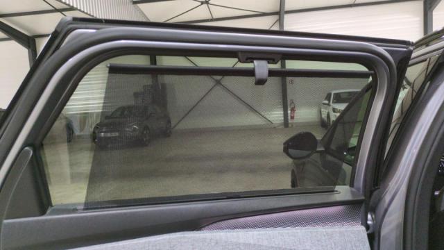 Peugeot 5008 image 2