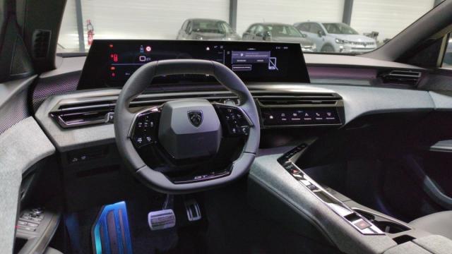 Peugeot 5008 image 4