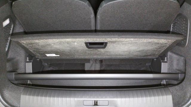 Peugeot 5008 image 1