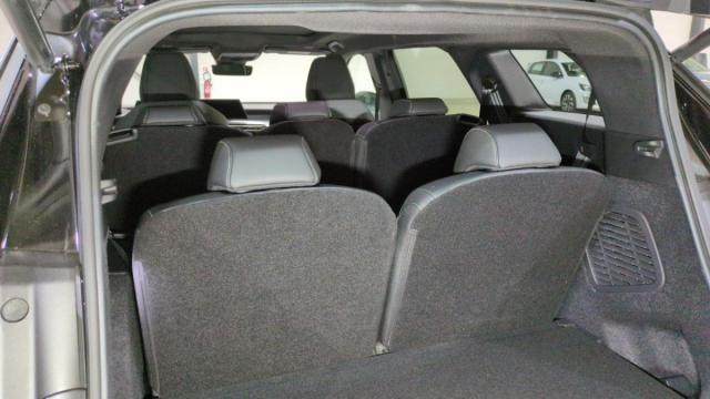 Peugeot 5008 image 3