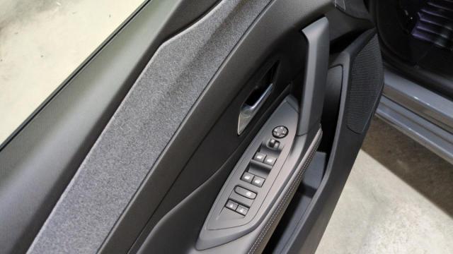 Peugeot 308 image 3