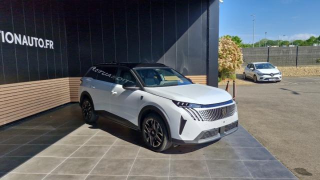 Peugeot 5008 image 4
