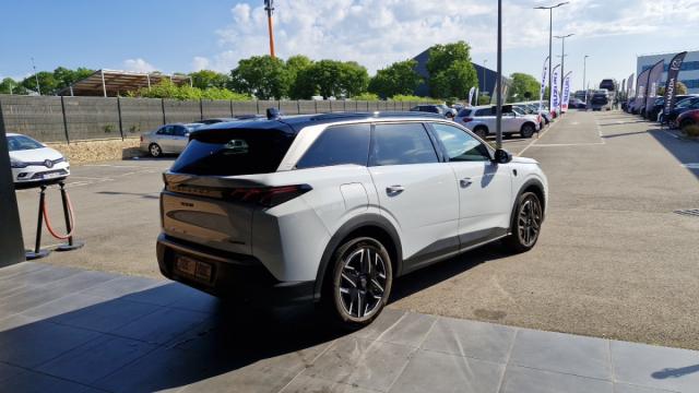 Peugeot 5008 image 5