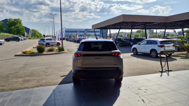 Peugeot 5008 image 8