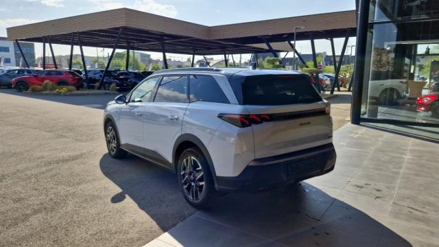 Peugeot 5008 image 9