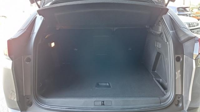 Peugeot 3008 image 4
