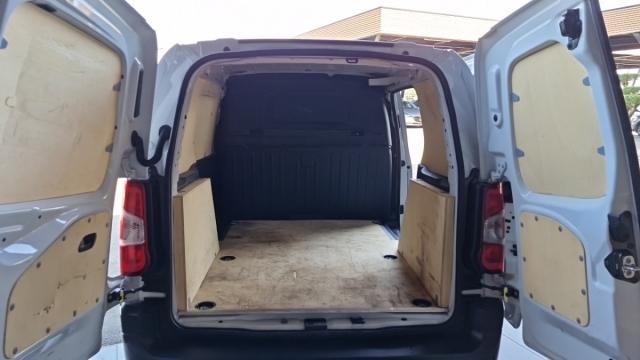 Peugeot Partner image 5