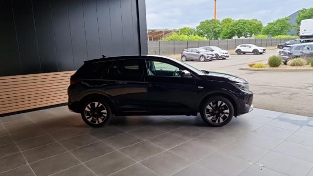 Opel Grandland image 1