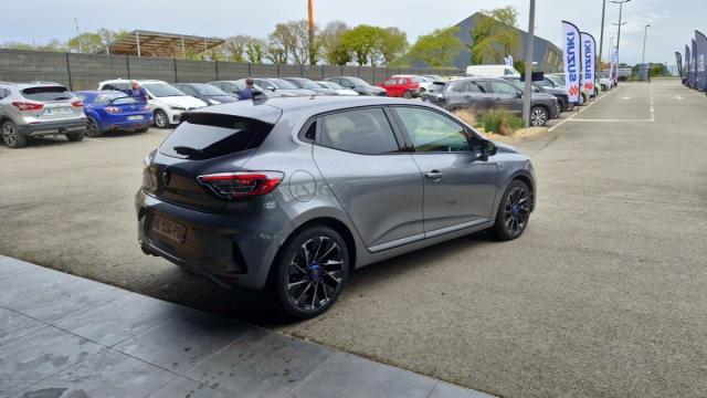 Renault Clio image 8