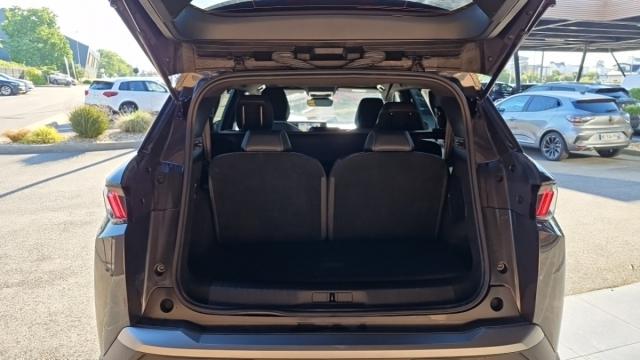 Peugeot 5008 image 1