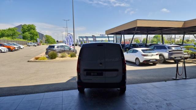 Renault Express Van image 3