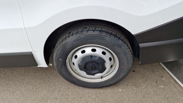 Renault Trafic image 9