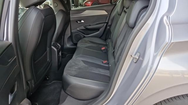 Peugeot 308 image 7
