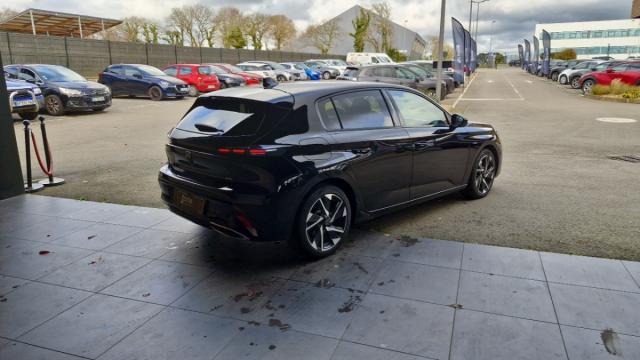 Peugeot 308 image 1