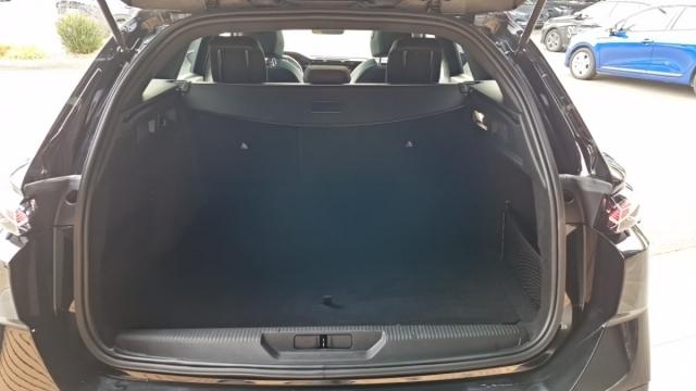 Peugeot 308 image 8