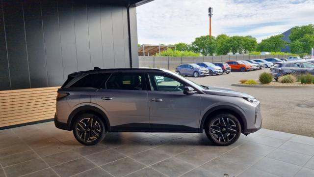 Peugeot 5008 image 2
