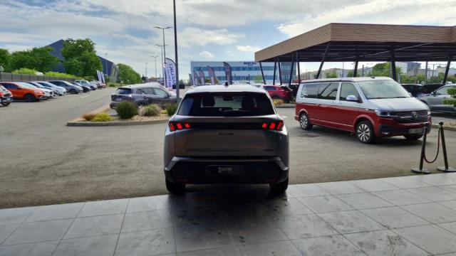 Peugeot 5008 image 8