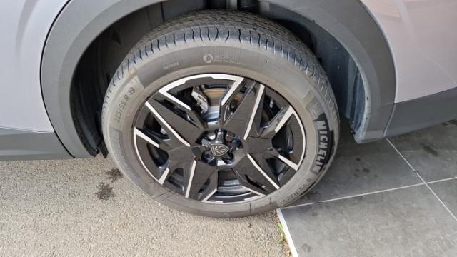 Peugeot 5008 image 4