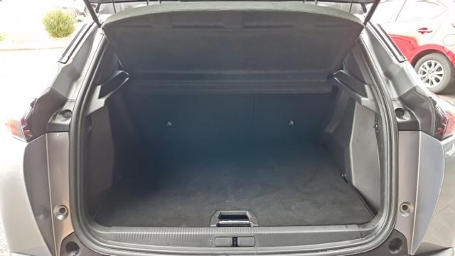 Peugeot 2008 image 7