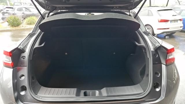 Nissan Juke image 8
