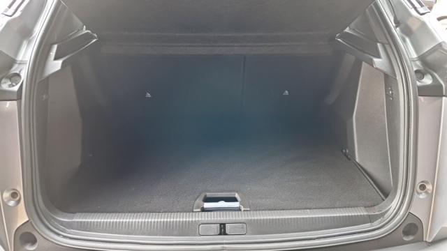 Peugeot 2008 image 3