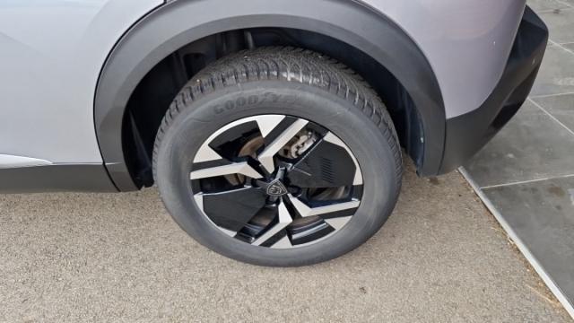 Peugeot 2008 image 6
