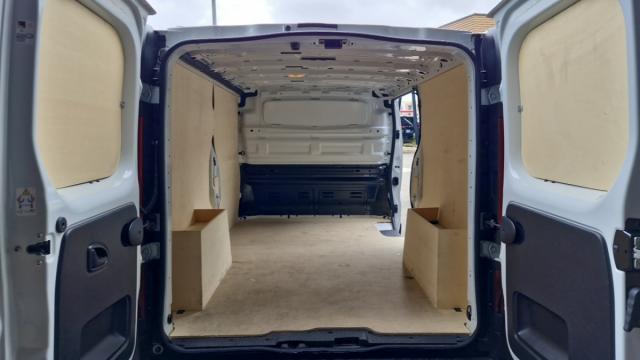 Renault Trafic image 6