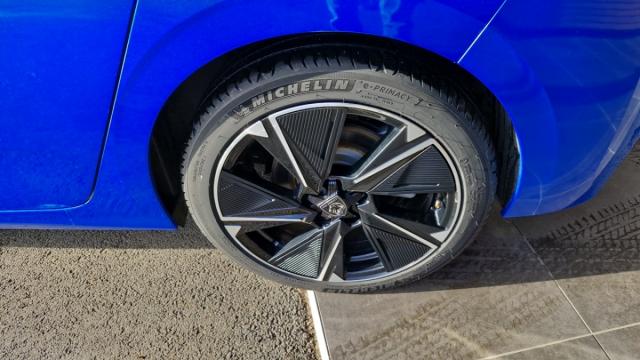 Peugeot 308 image 6