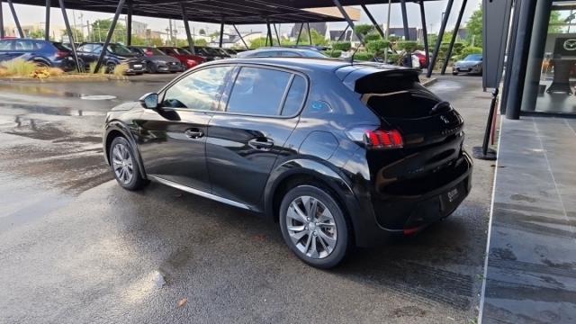 Peugeot E-208 image 2