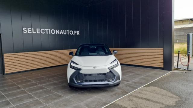 Toyota C-Hr image 8