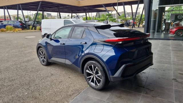 Toyota C-Hr image 3