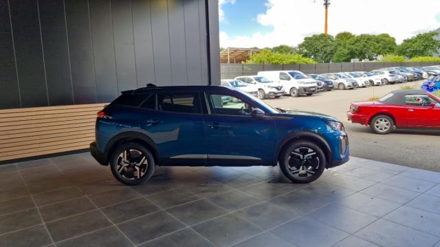 Peugeot 2008 image 2