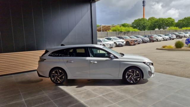 Peugeot 308 image 8