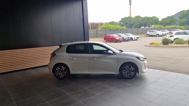 Peugeot 208 image 3