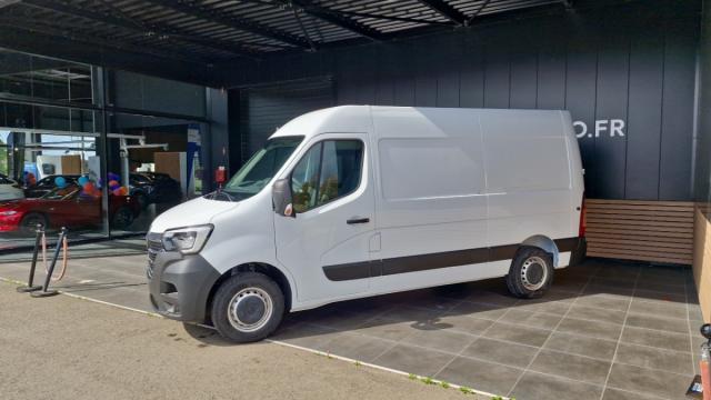 Renault Master image 8