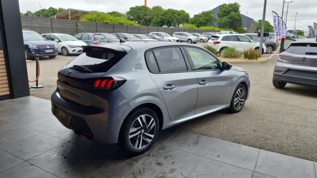 Peugeot 208 image 5