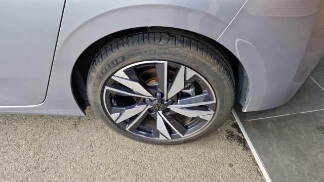 Peugeot 308 image 4