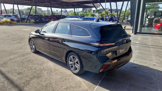 Peugeot 308 image 8