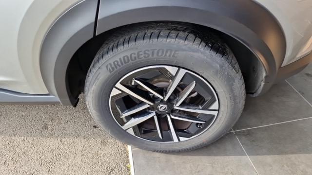 Nissan Juke image 1