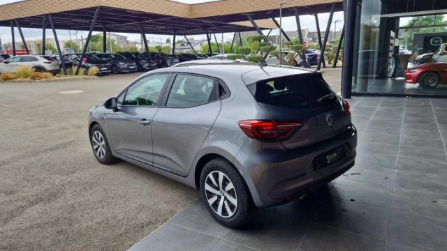 Renault Clio image 9