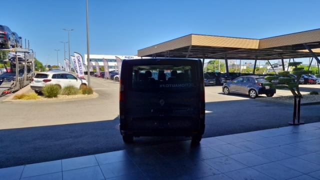 Renault Trafic image 8