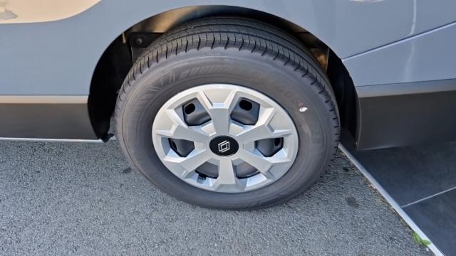 Renault Trafic image 9