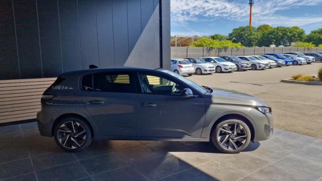 Peugeot 308 image 9