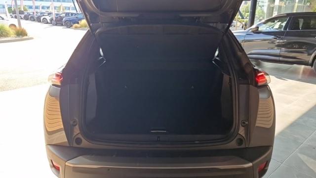 Peugeot 2008 image 3